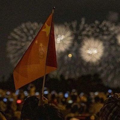 50军营长半夜忽然听到斧头砍东西的声音,仔细一想大惊:快跟我来